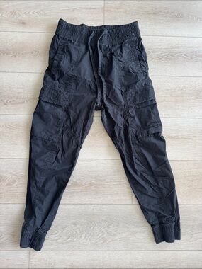 Black cotton cargo pants